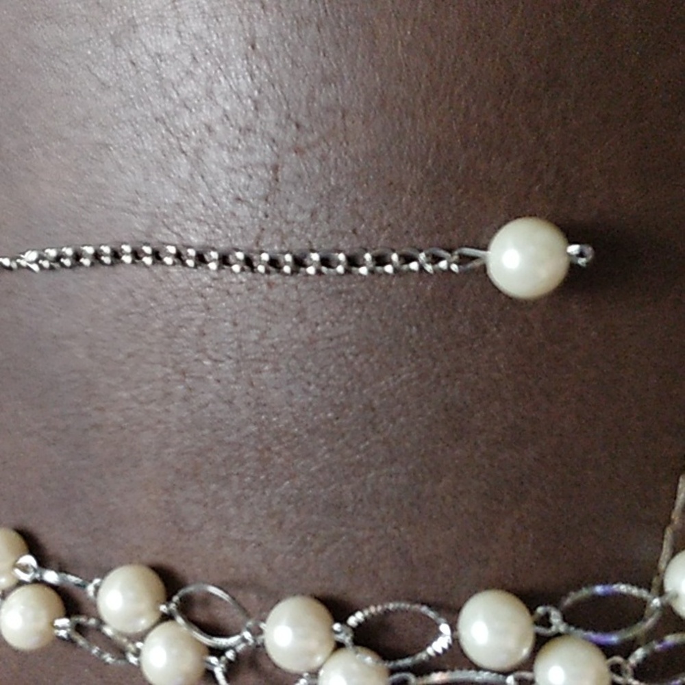 ( Any 2 for $12) Fashion silver-tone & faux pearl necklace - Picture 6 of 7